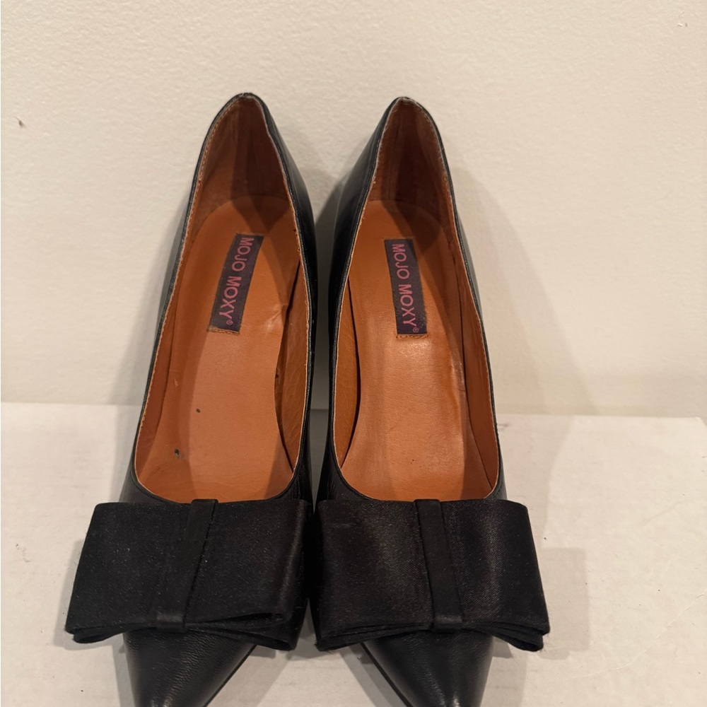 Mojo Moxy Black Bow Web Heels